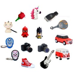 TechOneTech Confezione risparmio 3D più venduta di 15 unità flash USB 2.0 da 32 GB - Disegni assortiti (Pendrive)