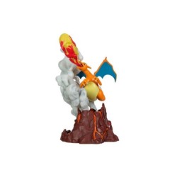 Jazwares Select Pokemon Charizard Deluxe - Figura da collezione - Effetti di luce - Altezza 33 cm circa.